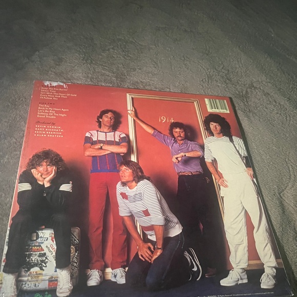 Reo Speedwagon Vtg 1982, Good Trouble LP Vinyl Record. Near mint - Picture 3 of 6